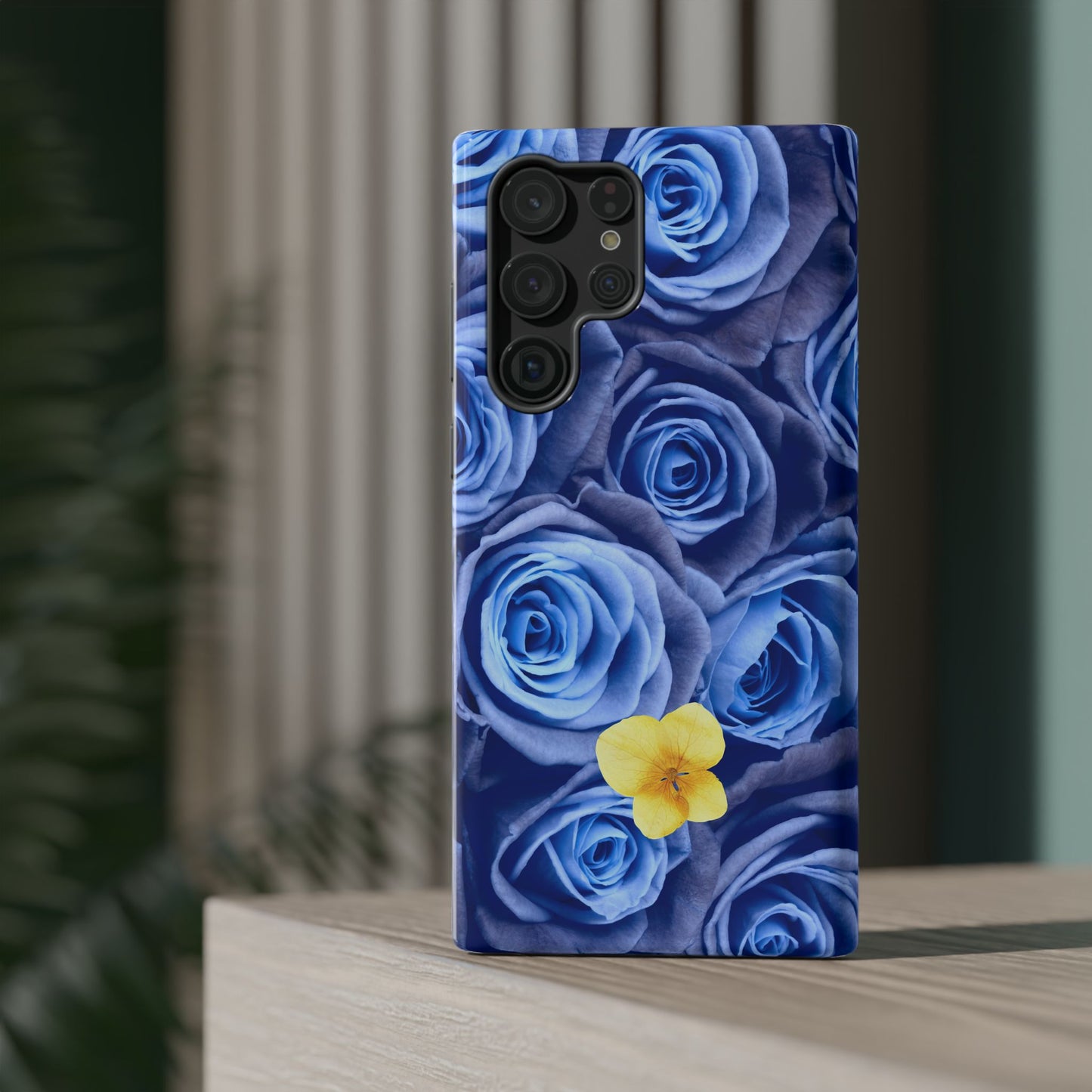 Impact-Resistant Phone Case - Blue Roses & Yellow Flower Design